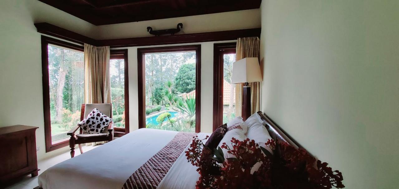 Balinese Villa In Berastagi Exterior foto